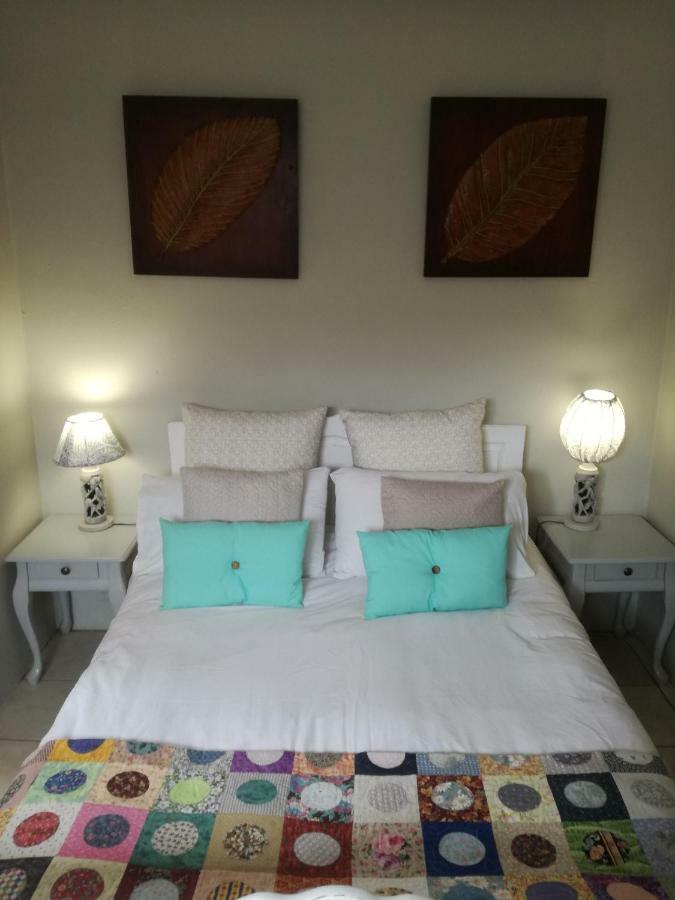 Stonehenge Cottage Oudtshoorn Buitenkant foto